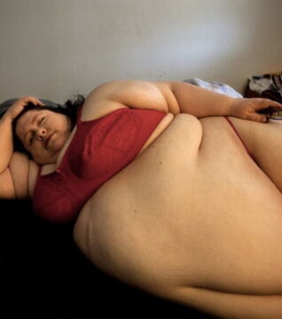 This is Donna Simpson, the world’s heaviest woman to have ever given birth. At the time, she weighed 532 lbs.