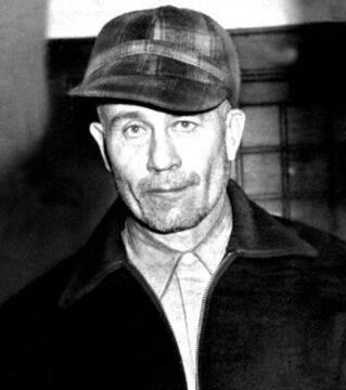 Ed Gein - This serial killer inspired such horror movies as ‘Psycho.’ Fascinated by the female body, he killed and dismembered dozens. He then wore their skin, pretending that he was his mother. Scary.