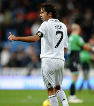 Raul Gonzalez Blanco: Like many Spanish players, Raul decided to make things easier by going by his first name. We appreciate it, Mr. Gonzalez Blanco.