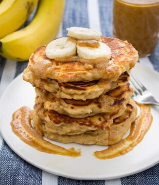 Peanut Butter and Banana Protein Pancakes – These pancakes are great when you’re looking to get fancy for your brekkie.