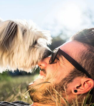 7. Men who have cats or dogs (or even alpacas) have an easier time finding their special someone.