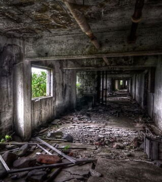 Abandoned since 1970, the Matsuo sulphur mines are terrifying