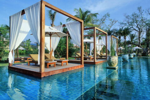 This amazing pool is located in Thailand at the Khao Lok Beach Resort. A must-see!