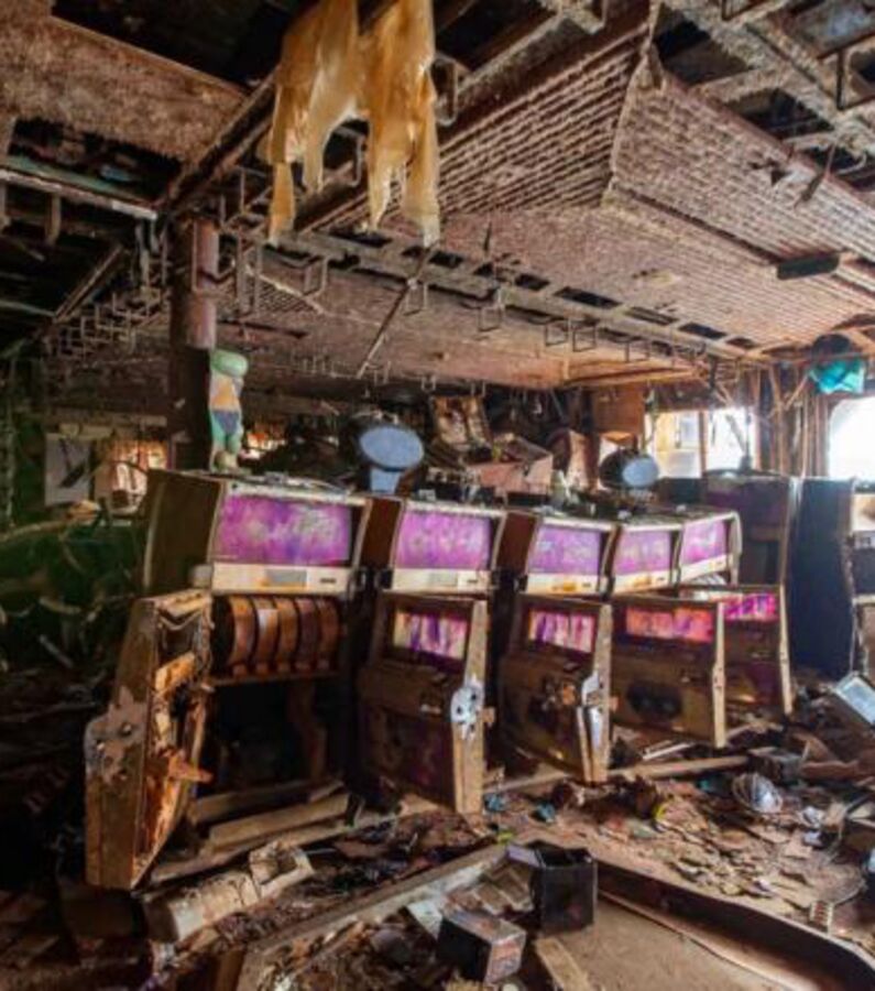 Photos Costa Concordia voici des photos exclusives de l'intérieur du bateau, 7 ans après son