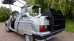 La mythique DeLorean de « Retour vers le futur » bientôt disponible en  version électrique