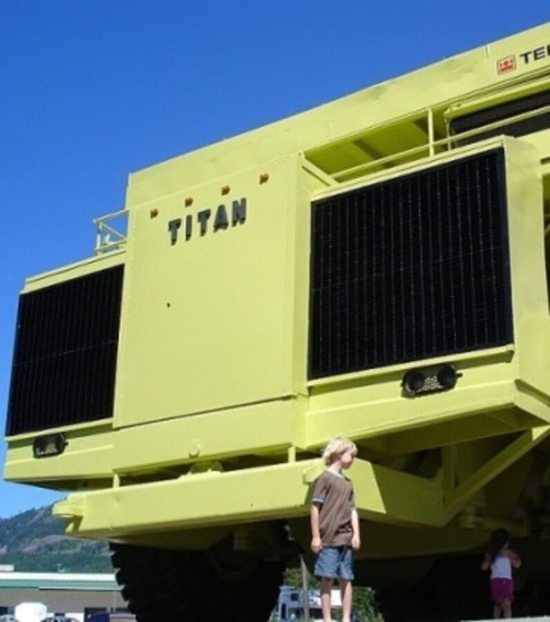 Le plus gros camion du monde le Terex Titan est incontestablement un poids lourd de taille