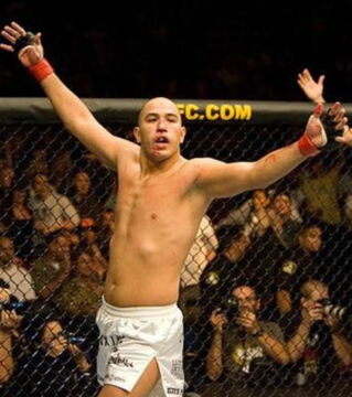 6. Brandon ‚The Truth‘ Vera (14-7, 9 KO) war bei der US Air Force