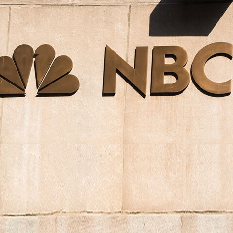 Im Logo von NBC versteckt sich ein Pfau. Credits: Getty Images