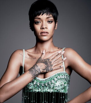 Rihanna: „Dass sie ein so großes Tattoo auf der Hand hat, wussten wir nicht. Wie gesagt, Handtattoos sind eine schwierige Sache...“