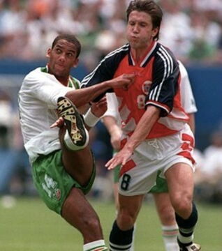 Norwegen - Irland, 1994, 0:0. Irland qualifiziert sich mit dem Ergebnis, Norwegen fliegt raus.