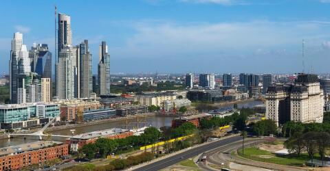 14. Buenos Aires in Argentinien, 15.153.729 Einwohner