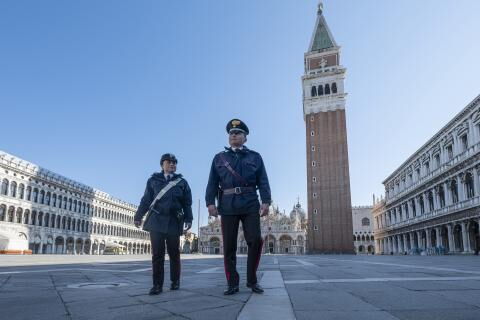 Der Markusplatz in Venedig (Italien)