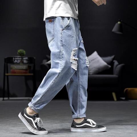 Die richtige Jeans: Die Loose-Fit-Jeans (oder Baggy)