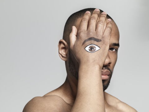 Es ist bei uns zum Schutz und zum Reinigen des Auges nur noch rudimentär vorhanden und wird bald ganz verschwunden sein