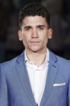 Wie seine Freundin Maria Pedraza wurde auch Jaime Lorente durch die Serie "Haus des Geldes" mit seiner Rolle als Denver bekannt.