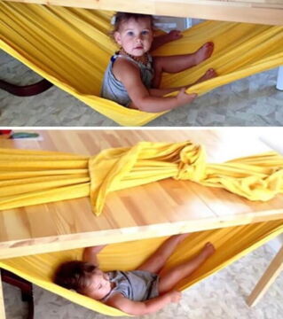Geniale Eltern-Tricks: Eine Hängematte unter dem Tisch!