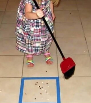 Geniale Eltern-Tricks: Lästige Hausarbeit in lustige Spiele verwandeln. So hilft jedes Kind doch gerne mit ;)