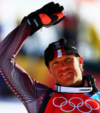 Skilegende Hermann Maier hat einen Motorradunfall überlebt