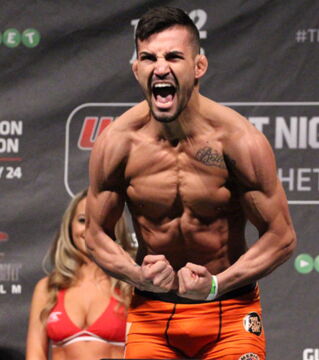 1. Mirsad Bektic: 25-jähriger amerikanischer Kämpfer bosnischen Ursprungs. Er ist in der MMA unbesiegt und hat alle seine 4 Kämpfe bei der UFC gewonnen. Er ist mit seinen 11 Siegen und keiner Niederlage unumstritten der Federgewichtler der Zukunft