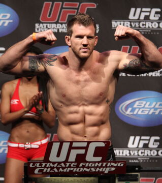 10. Ryan Bader gewinnt 2008 die 10. Staffel von The Ultimate Fighter. Seitdem hat er 20 Kämpfe bei der UFC davon 15 Siege bestritten. Er belegt aktuell den 4. Platz im Mittelschwergewicht