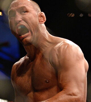 13. Dan Henderson kämpfte bis zu seinem 46. Lebensjahr. Er wechselte mehrmals die Gewichtsklasse, kämpfte überall auf der Welt und gewann zahlreiche Titel mithilfe seiner H Bomb (seine superstarke Rechte)