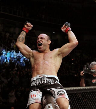 4. Wanderlei 'The Axe Murderer' (35-12, 27 KO). Ehemaliger Pride Champion