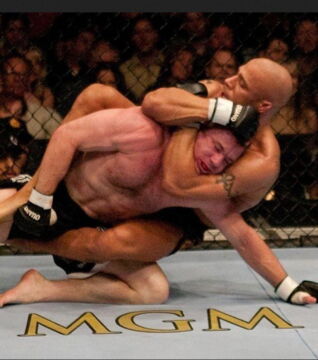 7. Matt Hughes vs Frank Trigg Zwei Kämpfe, zwei Niederlagen von Trigg. Der zweite Kampf hat ein legendäres Finale