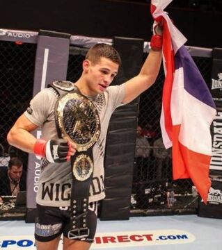 8. Tom Duquesnoy: 23-jähriger französischer Kämpfer, der erst neulich den Vertrag mit der UFC unterschrieben hat. Er ist BAMMA-Champion im Bantam- und Featherweight und wird sich beweisen können. Er hat 14 Siege und nur eine Niederlage auf seinem Konto