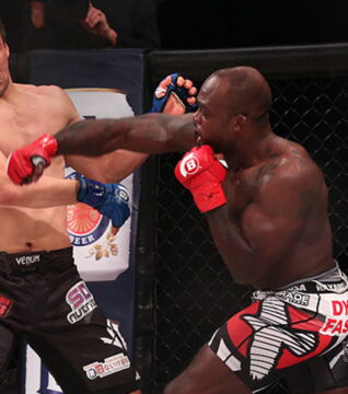 Melvin Manhoef wird mit seinen 39 Jahren immer noch gefürchtet