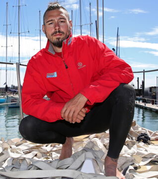 13. Dan Hardy ist für seinen Irokesen bekannt. Er war im Segelsport aktiv, bevor er zu der MMA wechselte