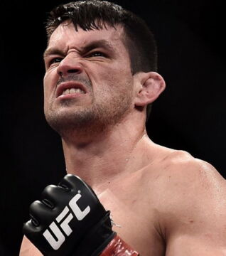 Demian Maia ging es ähnlich. In seiner eigenen Gewichtsklasse hatte er keinen Erfolg, deswegen versuchte er es bei den Halbweltern, aber das endete beim Kampf gegen Tyron Woodley bitter für ihn, genau wie bei Nappa...