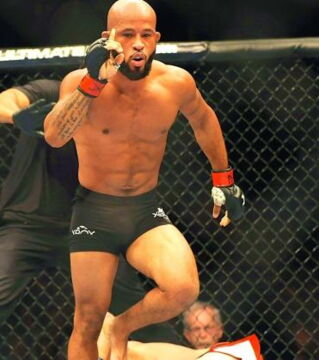 Die Schnelligkeit von Demetrious Johnson. Bei dem Champion im Fliegengewicht ist alles beeindruckend. Doch seine Geschwindigkeit bei den Übergängen und den Kombinationen sowie seine Reaktionszeit machen aus ihm den schnellsten Kämpfer im Oktogon