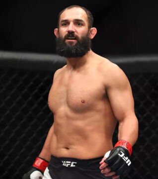 Mit Johny Hendricks ist es ähnlich. Ein solider Kämpfer, der nach der GSP den Gürtel gewann. Seither hatte er 5 Niederlagen bei 7 Kämpfen und ist scheinbar raus