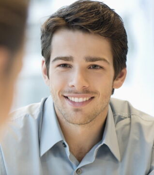 Sprecht mehrere Sprachen. Das zeugt von Einsatzbereitschaft und Intelligenz!