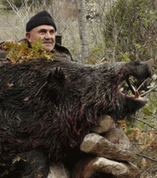 Das größte Wildschwein der Welt wurde in einem riesigen Wald in der Türkei gefangen