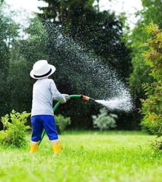 Gieße den Garten abends