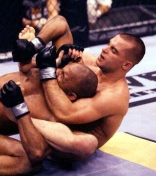 10. UFC 31, mit den Debüts von BJ Penn, Shonie Carter vs. Matt Serra, Chuck Liddell vs. Kevin Randleman, Carlos Newton vs. Pat Miletich und Randy Couture vs. Pedro Rizzo