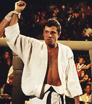 2. UFC 1, das erste UFC-Event, bei dem Royce Gracie und Brazilian Jiu Jitsu berühmt werden