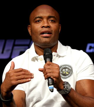 3. Anderson Silva war von 2006 bis 2013 Champion im Halbschwergewicht und kassierte bei der UFC 5.679.887 €