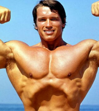 5. Arnold Schwarzenegger ist im Alter von nur 20 Jahren Mr. Univers und siebenmal Mr. Olympia. Danach führt er seine Karriere auf der Kinoleinwand und der Politik fort.