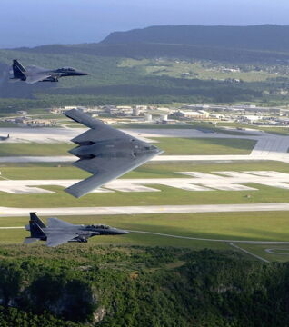 Guam: Das US-Militär baut 1944 eine strategische Anderson Air Force Base. Sie liegt an der Nordspitze der Insel