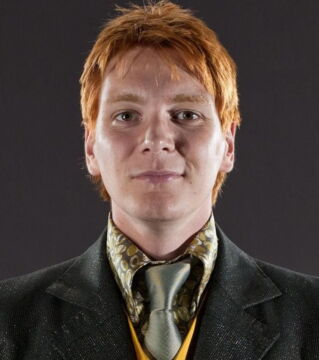 Gemeinsam mit seinem Zwillingsbruder James Phelps, der die Rolle des George Weasley innehatte