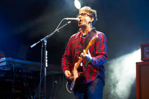 Wie heißt das Lied, der bei der EM in England 1996 massenhaft gesungen und zum Fußball-Klassiker wurde?