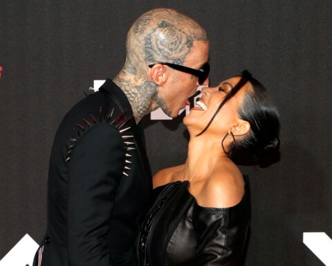Kourtney Kardashian und Travis Barker