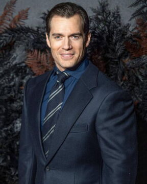 Henry Cavill: Er stellt sich seine PCs selbst zusammen und ist der größte Fan von "Witcher"