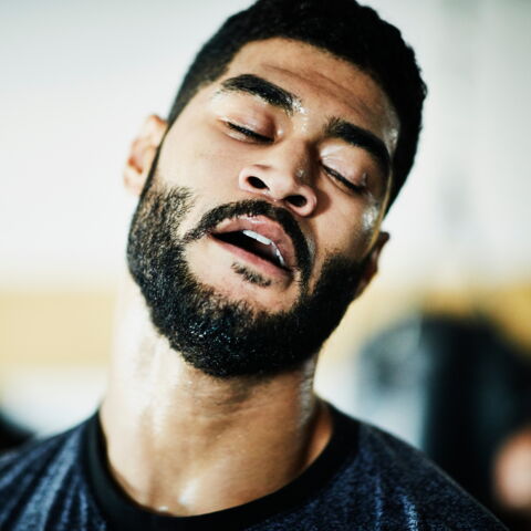 6. Männer schwitzen mehr als Frauen