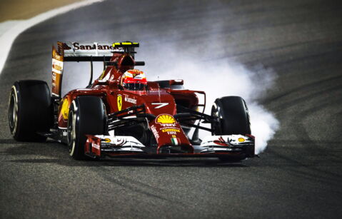 Beim Bremsen in den Kurven wird es heiß