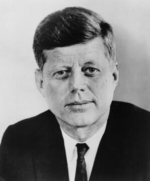 4. John F. Kennedy mit 159,8 IQ