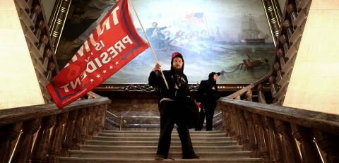 Surreale Bilder von posierenden Trump-Anhängern