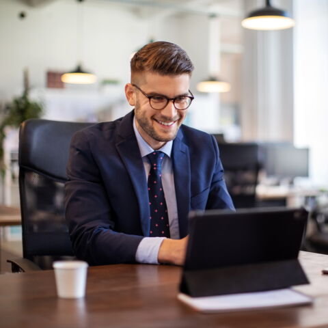 5. Erfolg lässt das Testosteron-Level steigen, während Niederlagen es senken